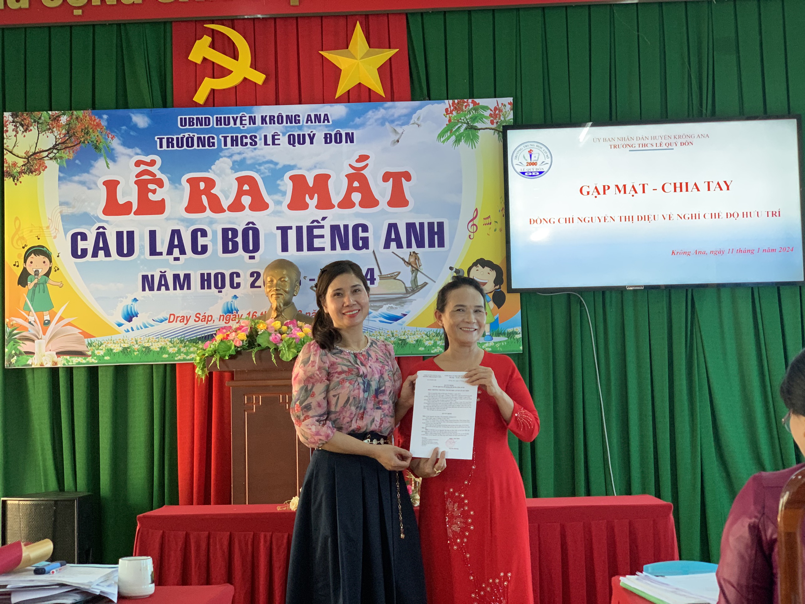 Gặp mặt - Chia tay Đồng chí Nguyễn Thị Diệu về nghỉ chế độ hưu trí